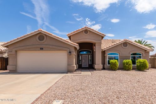 1621 Butler Dr, Chandler, AZ 85224-6407