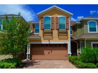 9427 Tawnyberry St, Orlando, FL 32832-5662