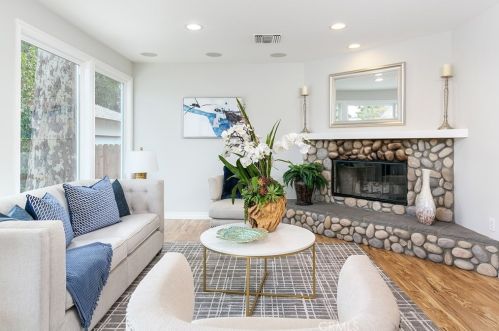 4622 Daleridge Rd, La Canada CA  91011-3721 exterior