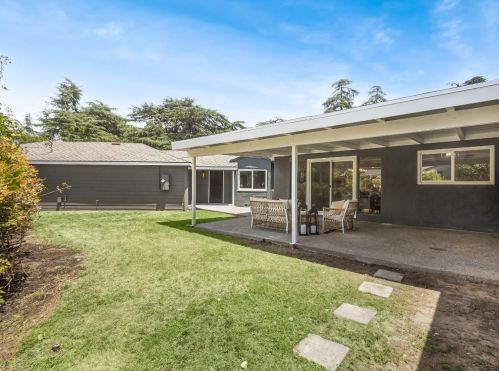 4725 Van Ness Blvd, Fresno CA  93704-3122 exterior