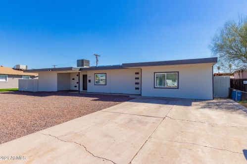 4841 54th Dr, Phoenix, AZ 85031-1126