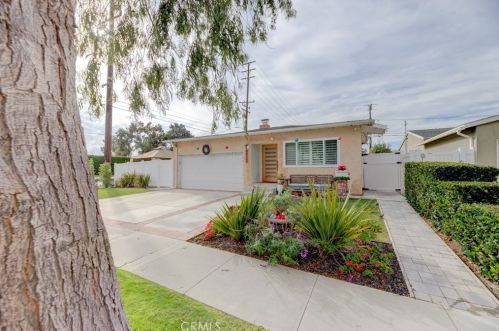 18923 Yukon Ave, Torrance, CA 90504-5822