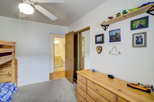 1235 Riv Blf Dr, Valley Home CA 95361-2655 exterior