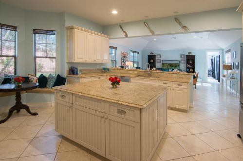 6520 Martinique Way, Vero Beach FL  32967-7575 exterior