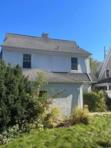 150 Lexington Ave, Muttontown, NY 11771-2104