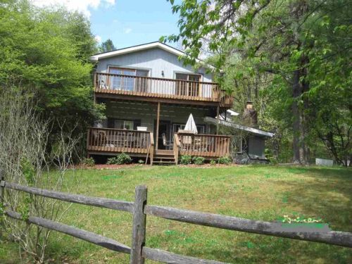 99 Swinging Bridge Estate Rd, Monticello, NY 12701-4018