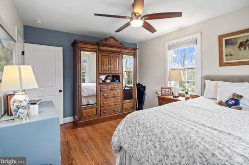 105 Ivy Ln, Glen Mills PA  19342-1319 exterior