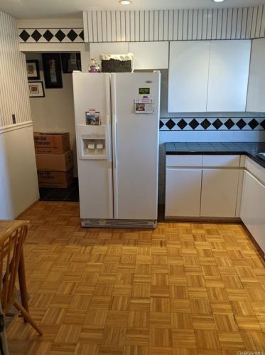 5 Capital Dr, Washingtonville NY  10992-1301 exterior