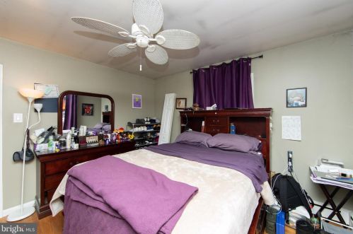 34 Broad St, Berlin Boro NJ  08009-1436 exterior