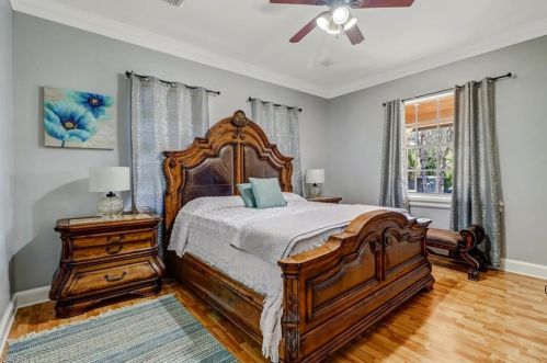 360 15th St, Naples FL  34117-3337 exterior