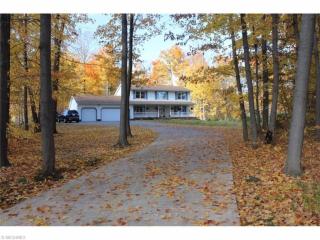 5326 Beach Rd, Medina, OH 44256-8298
