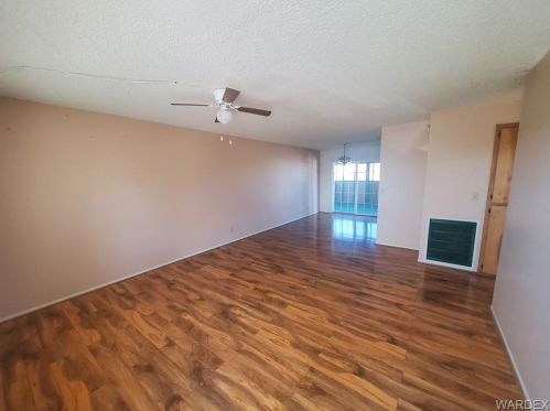 1731 Agate Cir, Bullhead City, AZ 86442-6018