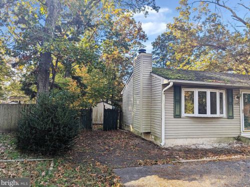 310 Carolina Trl, Browns Mills NJ  08015-5306 exterior