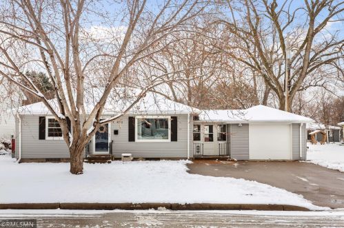 4312 Edgewood Ave, Minneapolis, MN 55428-5228