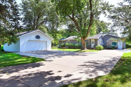 2855 2nd Ave, Faribault MN  55021-1902 exterior