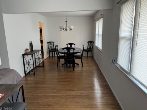 33 Union Ave, Cranford NJ  07016-2118 exterior