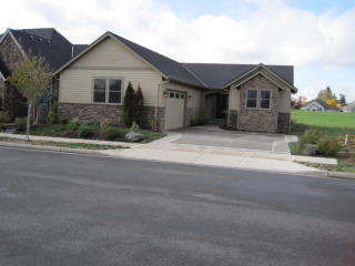 1671 Meridian Dr, Woodburn, OR 97071-7734