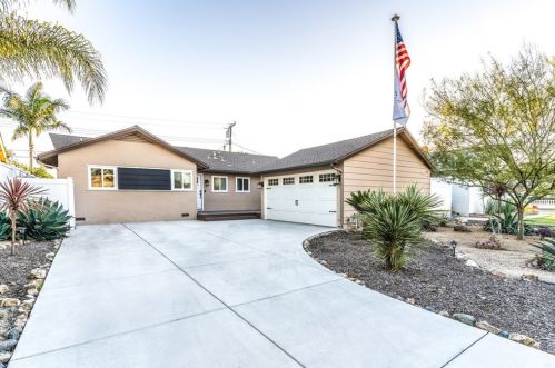 1352 Hill Ave, Fullerton, CA 92833-4010