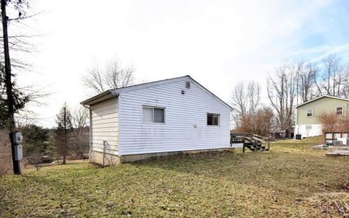 229 Cody Rd, Herminie, PA 15637-1121