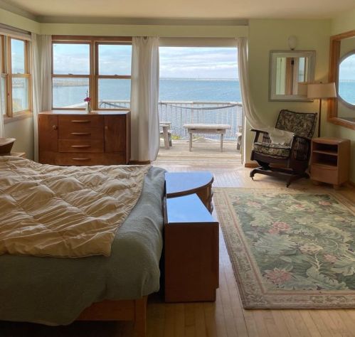114 Broadway, Princeton By The Sea, CA 94019-4048