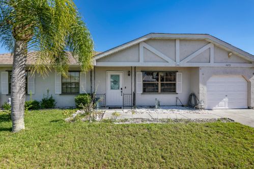 1073 Bethume Ct, Fort Pierce, FL 34952-8101