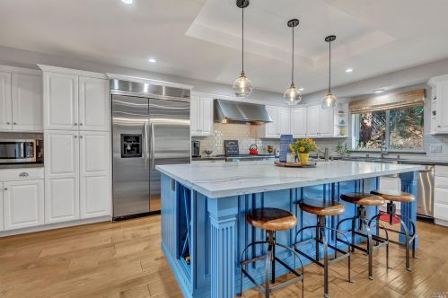 311 Dl Ct, Benicia CA 94510-2133 exterior