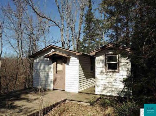 28410 Altamont Rd, Mason, WI
