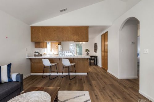 1056 Viceroy Dr, Chico CA  95973-8209 exterior