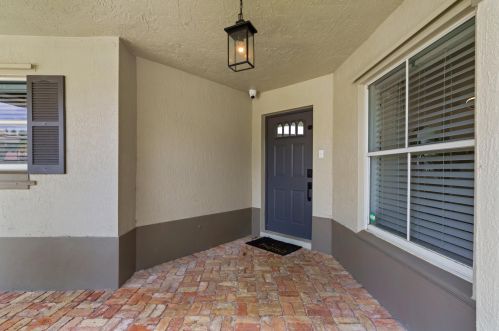 7857 Manor Forest Ln, Boynton Beach FL  33436-8818 exterior