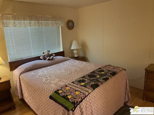 69521 Parkside Dr, Desert Hot Springs CA  92241-8719 exterior