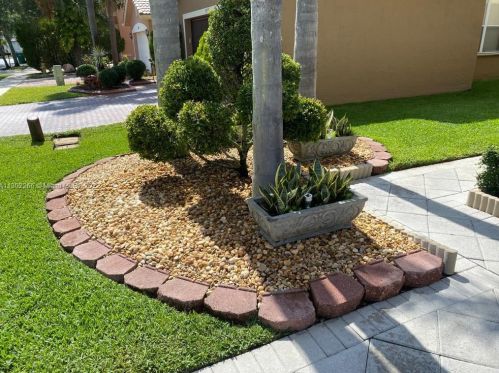 15042 20th St, Hollywood FL  33027-4363 exterior