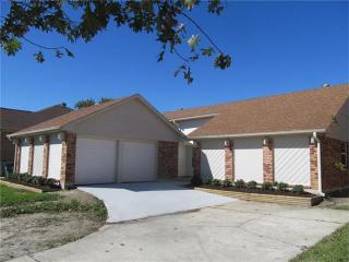 2217 Sugarloaf Dr, Harvey, LA 70058-5418