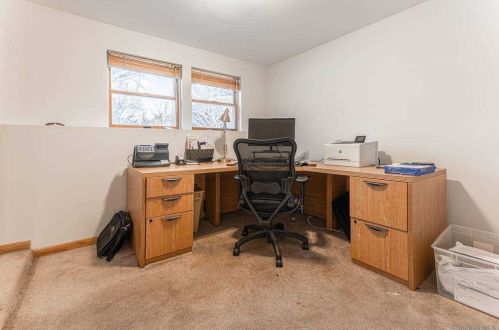 4 Brunswick Dr, Elwood NY  11731-5405 exterior