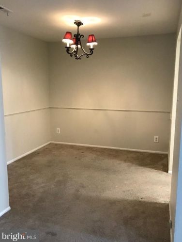 3094 Harbour Dr, Palmyra NJ 08065-2217 exterior