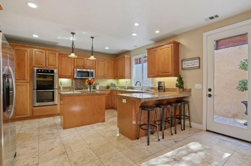 1238 River Pointe Dr, Lodi CA  95240-0564 exterior