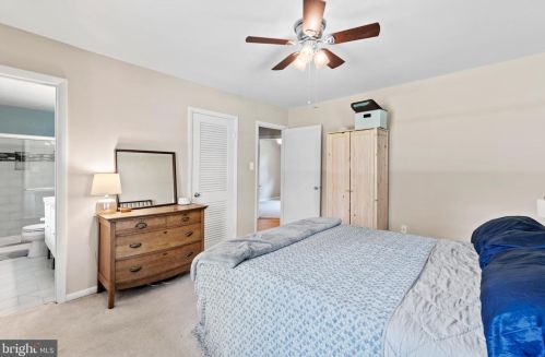 10519 Amity St, Lorton VA  22079-3516 exterior