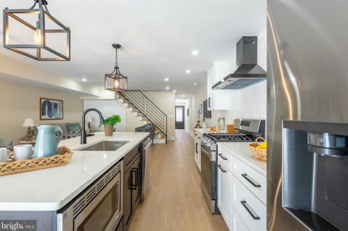 1250 Columbia Ave, Philadelphia PA 19125-2602 exterior