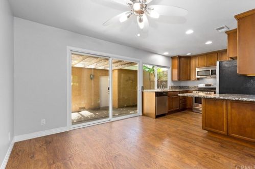 325 Chinook Dr, Placentia CA  92870-1417 exterior