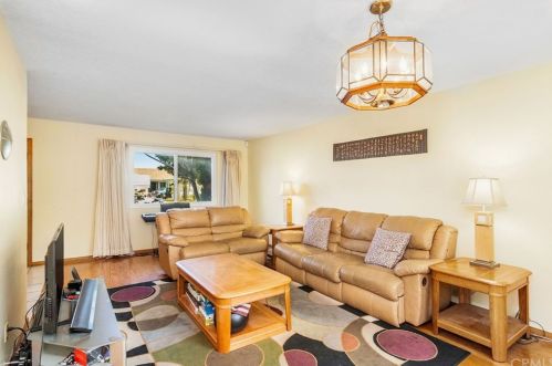 2422 Chapman St, Lomita CA  90717-2311 exterior