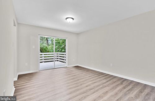 1802 Lakeshore Dr, Browns Mills NJ  08015-1364 exterior