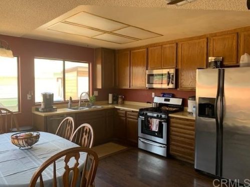 1135 Gamble St, Escondido CA  92026-3151 exterior