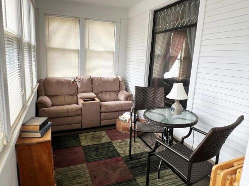 402 Mackie St, Beaver Dam, WI 53916-1640