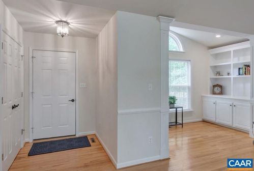 79 Ponderosa Ln, Bybee VA  22963-2405 exterior