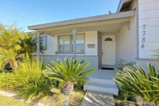 7784 La Mesa Way, Buena Park CA  90620-2328 exterior