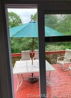13 Sanford St, Waterbury, CT 06716-1218