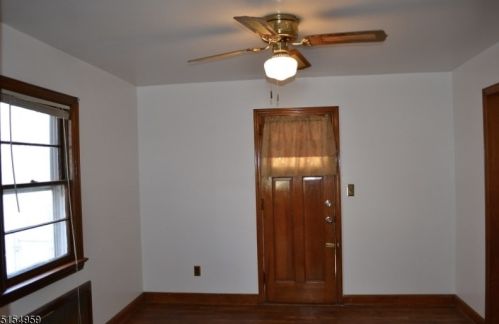 5 Homer Ave, Nutley NJ  07110-3117 exterior