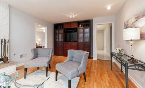 24 Rickland Dr, Dover NJ 07869-4320 exterior