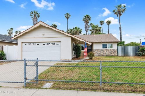 441 Redwood St, Oxnard, CA 93033-5228