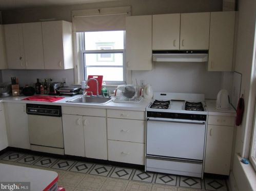 28 Wilton St, Princeton NJ 08540-5321 exterior