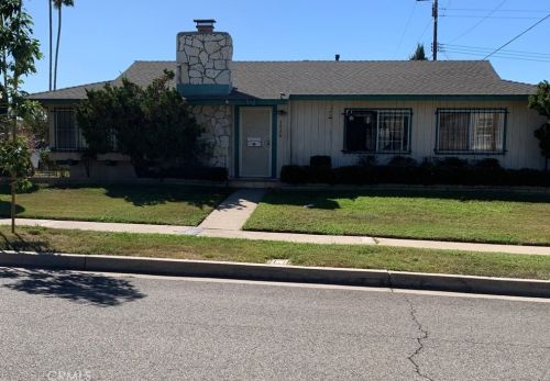 3926 Euclid Ave, Orange, CA 92869-2806